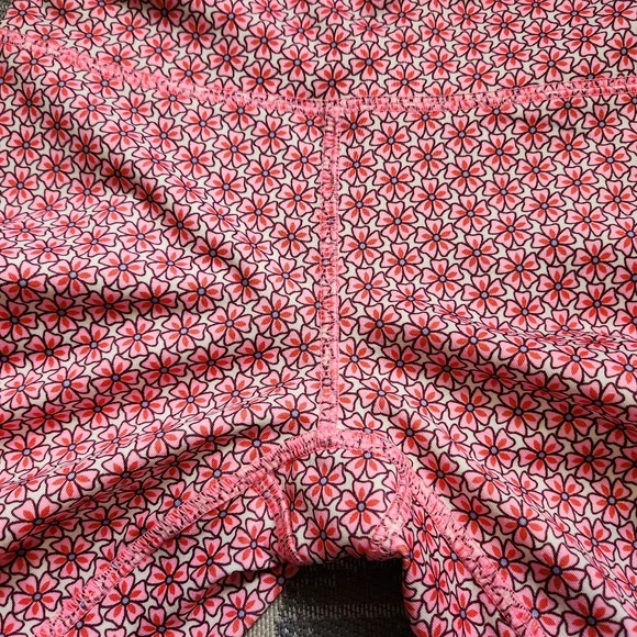 Gap Fit girls M (8-9) Capri Sport pink floral - Picture 5 of 5